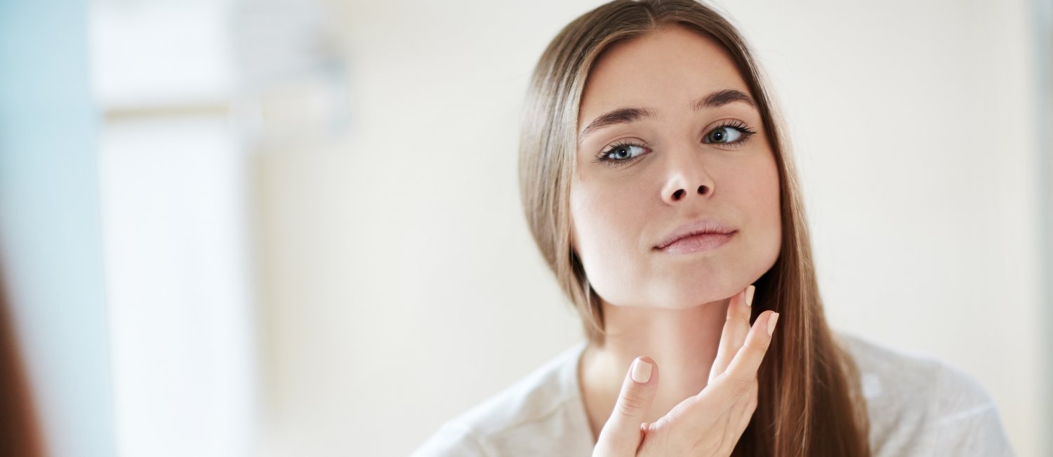 墊下巴手術改善短下巴